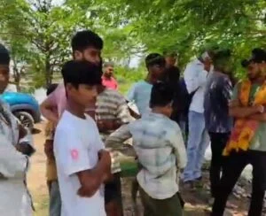 पटना के फतुहा में नदी से निकला शव।