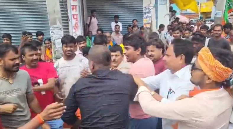 राजद कार्यकर्ताओं के साथ मारपीट।